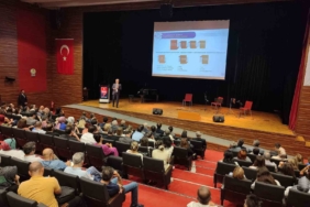 Bakan Yardımcısı Yelkenci: “Eğitim anlayışımızın öğretim programları ile insanı bütün yönleriyle ele almayı arzuluyoruz”