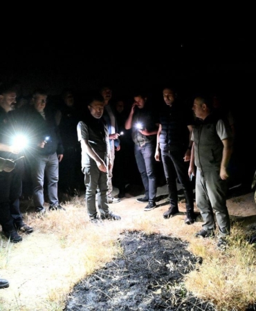 Bakan Yumaklı, Çanakkale’deki yangınları gece boyu takip etti