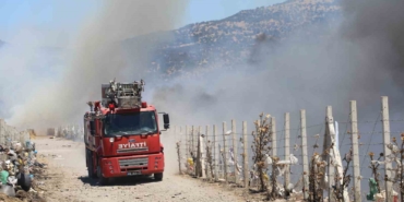 Balıkesir-İzmir sınırı alev yumağına döndü