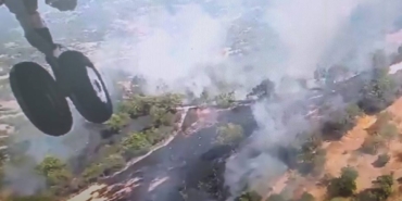 Balıkesir’de arazide başlayan yangın ormanlık alana sıçradı