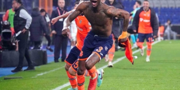 Başakşehir, Opoku ile 3 yıllık sözleşme imzaladı