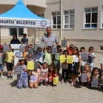 Başkan Elbi, öğrencilere akıllı saat sözünü tuttu