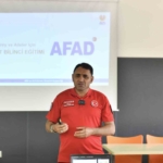 Başkan Özer, Esenyurt’u depreme karşı bilinçlendirmek için kırmızı alarm verdi