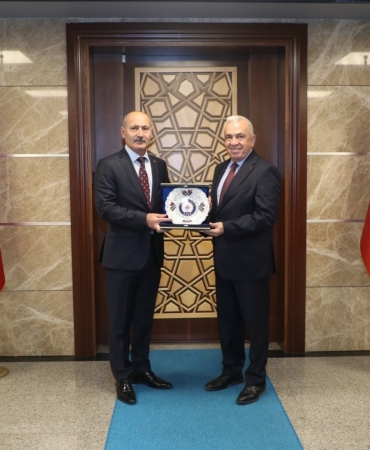 Başkan Şadi Özdemir’den nezaket ziyaretleri