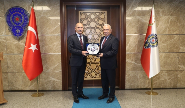 Başkan Şadi Özdemir’den nezaket ziyaretleri