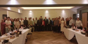 Başsavcı, avukatı heimlich manevrası ile kurtardı