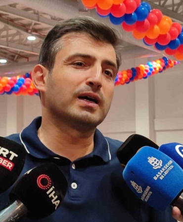 Bayraktar: “Biz inanıyoruz ki bu atölyeler sayesinde dünyaya damgasını vuracak teknolojist kardeşlerimiz yetişecek”