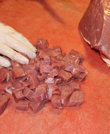 Bayramda dağıtılacak etleri poşetlemeyin: Sıcaklardan yarım saatte bile bozulabilir