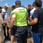 Beylikdüzü’nde lüks otomobil metrelerce takla attı: 2 yaralı