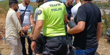 Beylikdüzü’nde lüks otomobil metrelerce takla attı: 2 yaralı