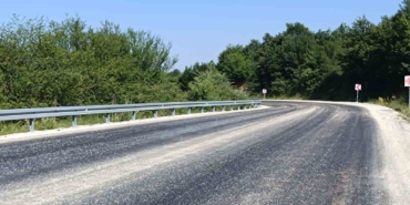 Bilecik’te sıcaktan asfalt eridi