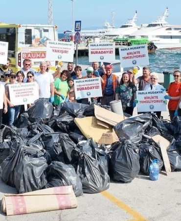 Bir günlük çöp bilançosu fotoğraf karesine zor sığdı