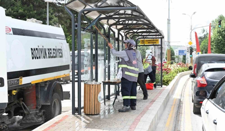 BOZTRAM istasyonlarında temizlik çalışmaları