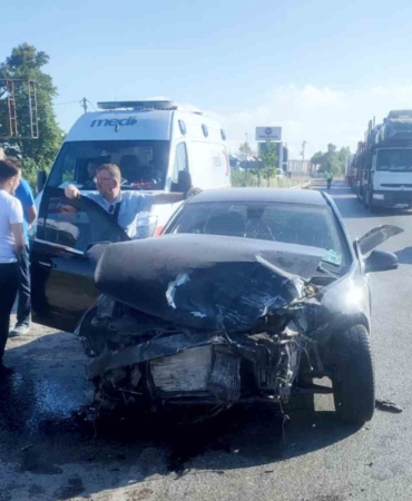 Bursa-Balıkesir karayolunda kaza: 5 yaralı