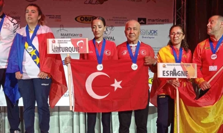 BURSA BÜYÜKŞEHİRLİ SPORCULARDAN AVRUPA'DA 3 MADALYA