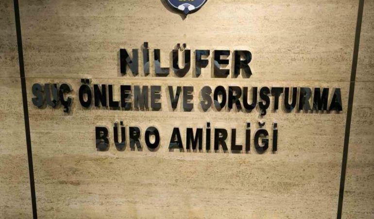 Bursa’da ’yeşil reçete’ fırsatçılığına polis darbesi