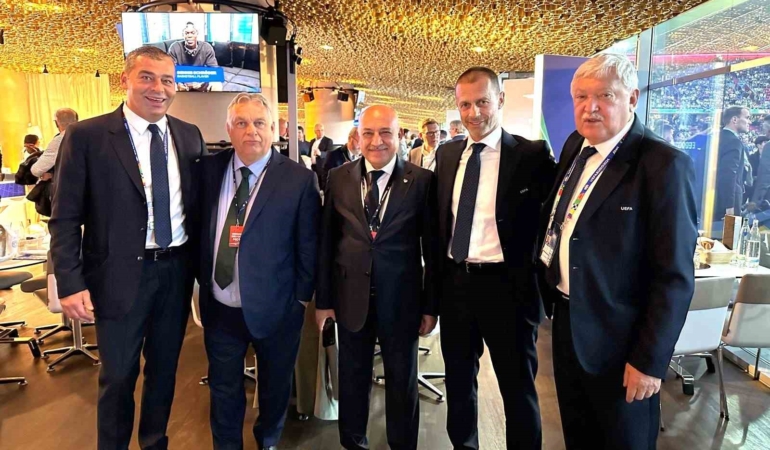 Büyükekşi, EURO 2024 açılışı öncesi FIFA ve UEFA Başkanları ile bir araya geldi