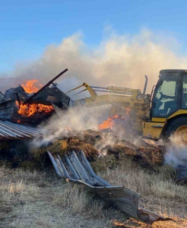 Çanakkale’de boşaltılan köylerdeki bazı evler yandı
