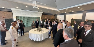 Çanakkale’de protokol bayramlaştı