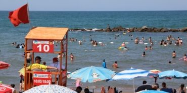 Cankurtaranların hayat nöbeti: Bayramda 16 kişiyi ölümün kıyısından aldılar
