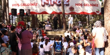 Çekmeköy’de kiraz festivali coşkusu