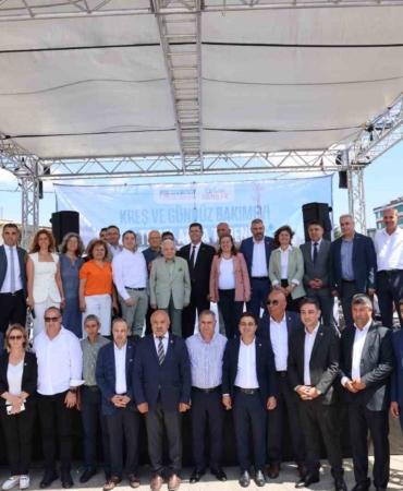 Çekmeköy’ün yeni kreş ve gündüz bakımevinin temeli törenle atıldı