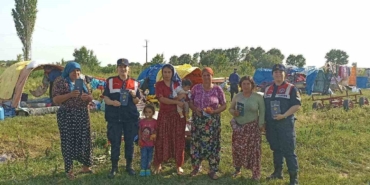 Çeltik tarlalarında çalışan kadınlara eğitim