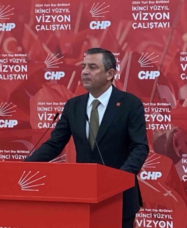 CHP Genel Başkanı Özel:   “Avrupa’da aşırı sağın yükselmesinden endişe duyuyorum”