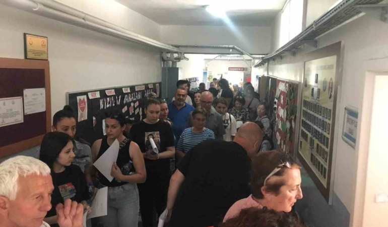 Çifte vatandaşlar sandığa gitti