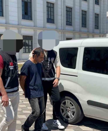 Çocukların gözü önünde eşini bıçaklayarak kurşunlayan koca tutuklandı