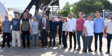 ÇOMÜ tarafından yetiştirilen ıstakoz yavruları denize bırakıldı