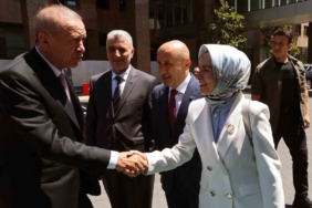 Cumhurbaşkanı Erdoğan’dan ihracatçıya müjde: “Döviz bozdurma zorunluluğunu yüzde 30’a indirdik”