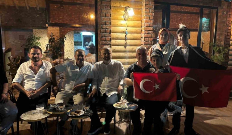 Depremzede çocuklara sünnet töreni