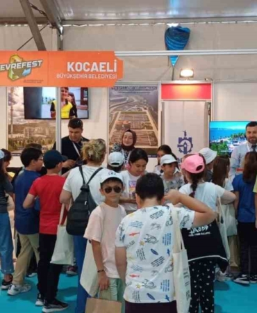 Dip çamuru temizliği ÇEVREFEST’e damga vurdu