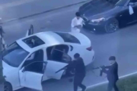 Düğün eğlencesi savaş alanına döndü: Trafiği kesip uzun namlulu silahla böyle ateş açtılar