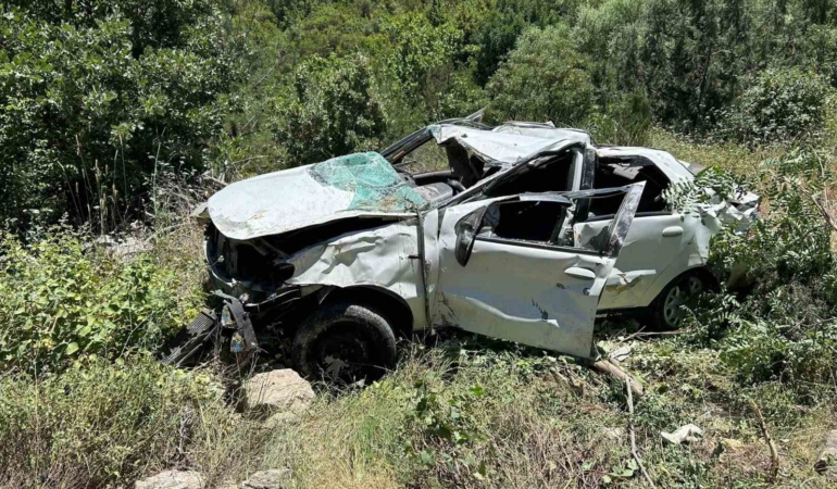 Dursunbey-Kütahya yolunda kaza: 2 ölü