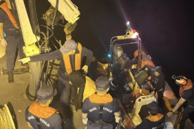 Eceabat’ta 21 kaçak göçmen yakalandı