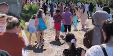 Edirne’de çocukların asırlık şeker toplama geleneği sürüyor