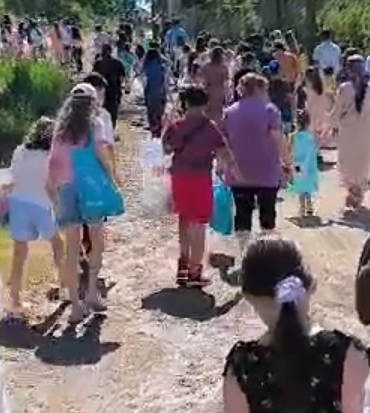 Edirne’de çocukların asırlık şeker toplama geleneği sürüyor