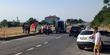 Edirne’de ticari taksi ile otomobil çarpıştı: 6 yaralı