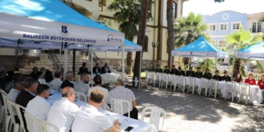 Edremit’te resmi bayramlaşma yapıldı