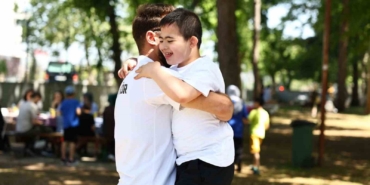 Esenler’de “Sevgi Engel Tanımaz” pikniği düzenlendi