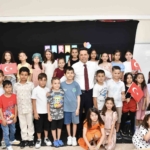 Esenyurt Belediye Başkanı Özer, öğrencilerin karne heyecanına ortak oldu