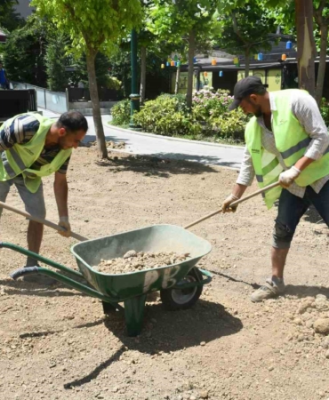 Esenyurt Belediye Başkanı Özer’den parklara “hizmet seferberliği”