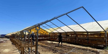 Esenyurt’ta kurban satış alanında temizlik seferberliği