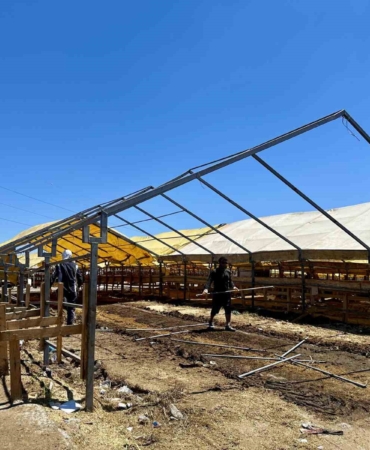 Esenyurt’ta kurban satış alanında temizlik seferberliği