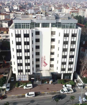 Eski Karesi ve Altıeylül belediye binası yıkılıyor