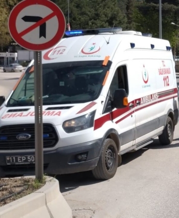 Eski Otogar Kavşağı’nda trafik kazası; 1 yaralı