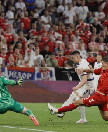 EURO 2024: Danimarka: 0 - Sırbistan: 0