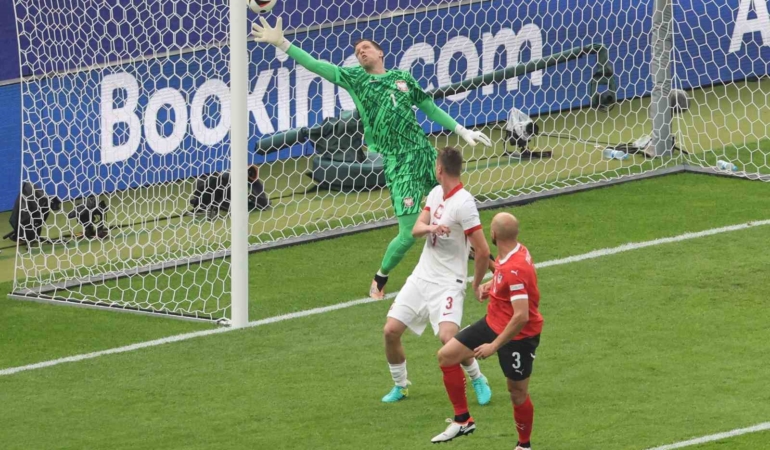 EURO 2024: Polonya: 1 - Avusturya: 3